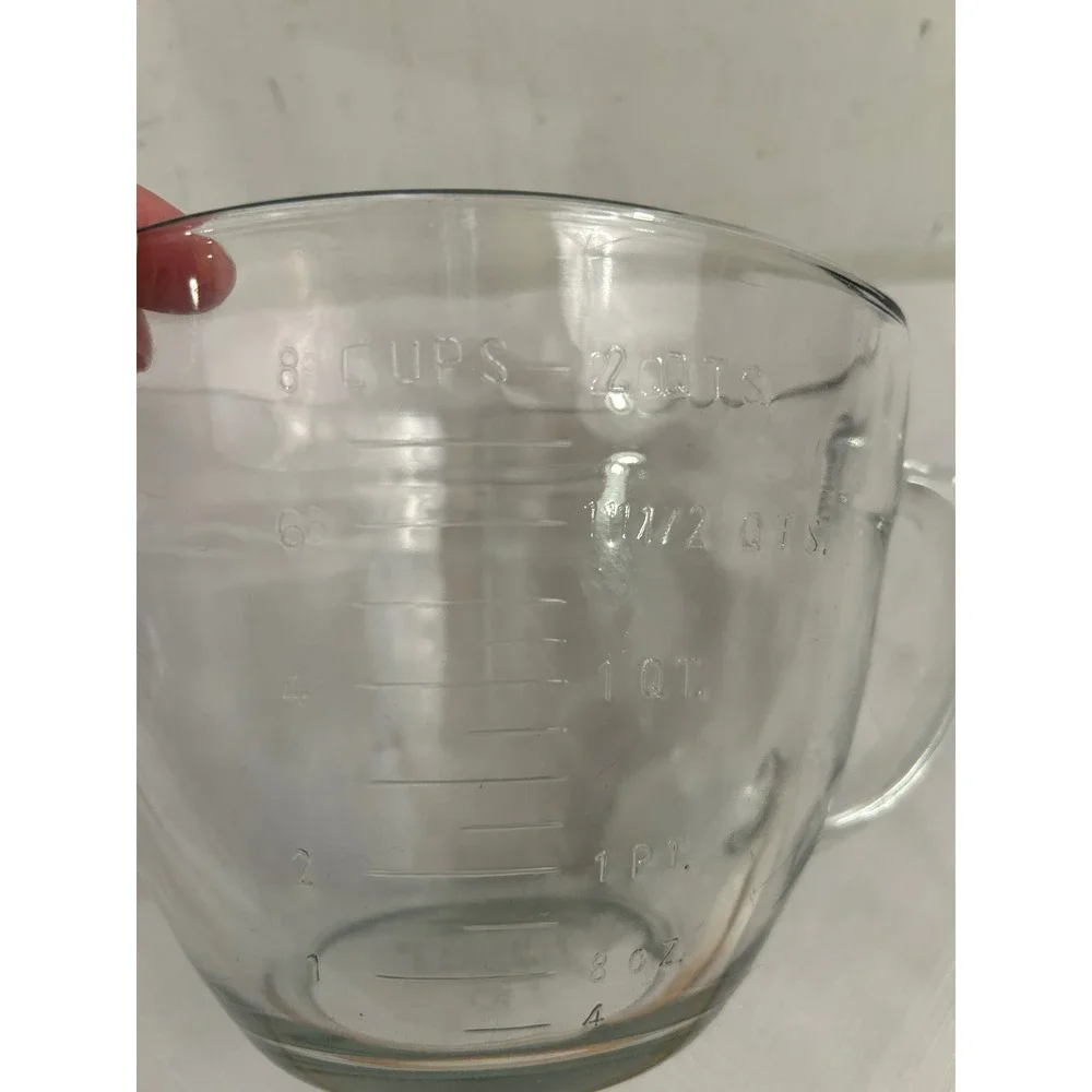 Pampered Chef Glass Batter Bowl 2 Quart Clear 8 Cup Measuring Mixing Bowl Unisex
